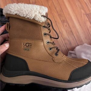 Ugg Adirondack boot